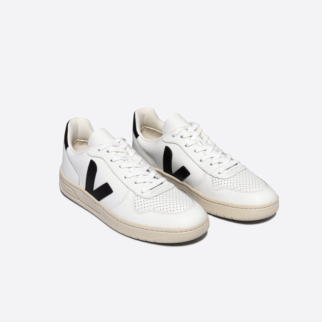 Veja V-10 Cwl - White / Black - Walk by Streetart