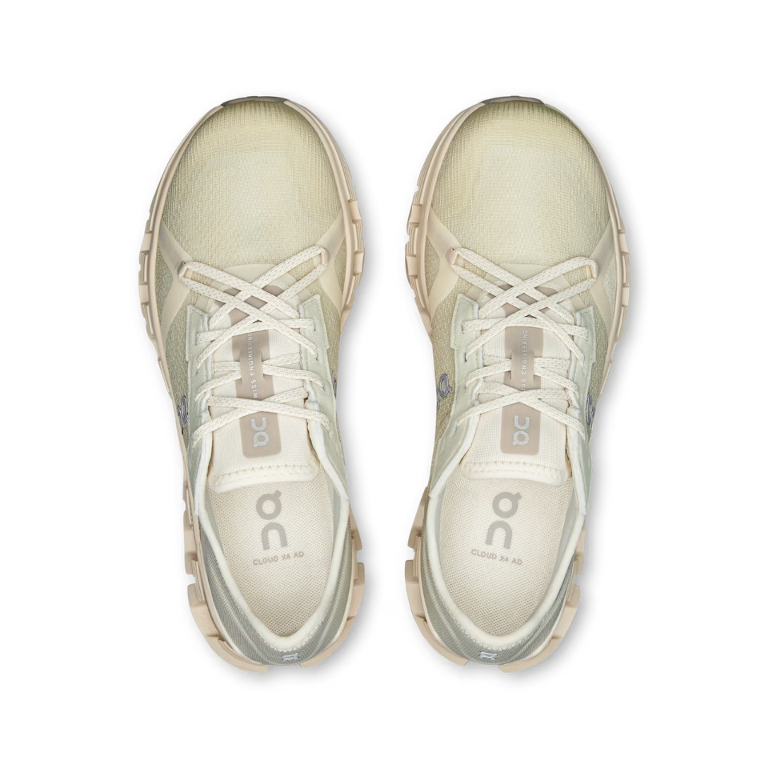 On Running Cloud X4 Ad - Ghost / Dew
