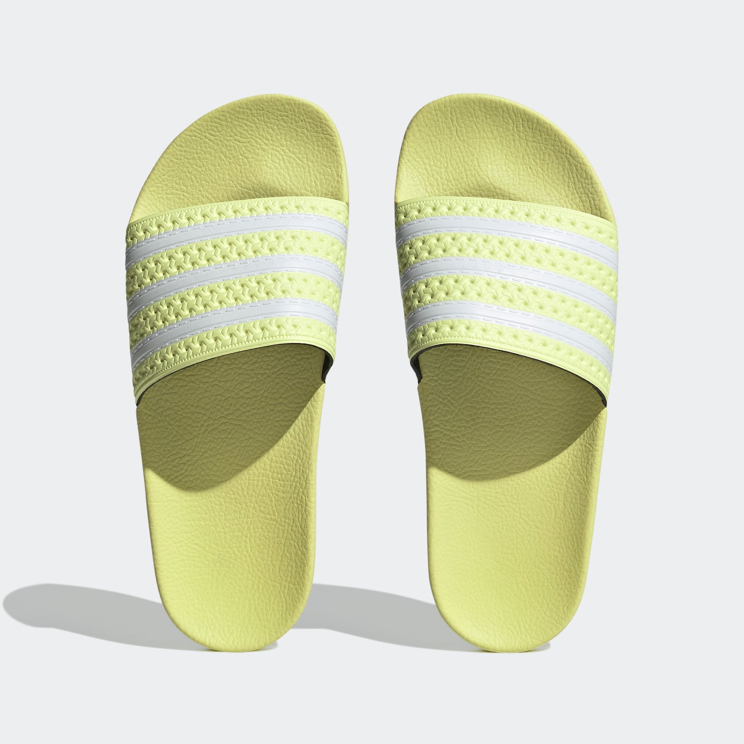 Adidas Adilette - Jaubat / Ftwbla / Jaubat - Walk by Streetart