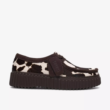 Clarks Torhill Bee - Cow print - Walk by Streetart