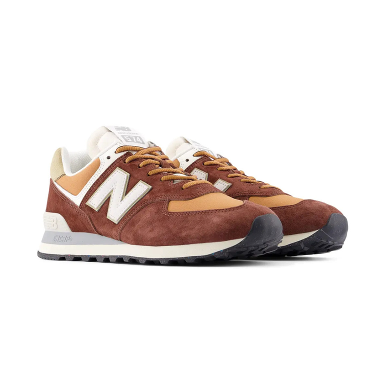 New Balance 574 - Rich Oak / Baked Clay - Walk by Streetart