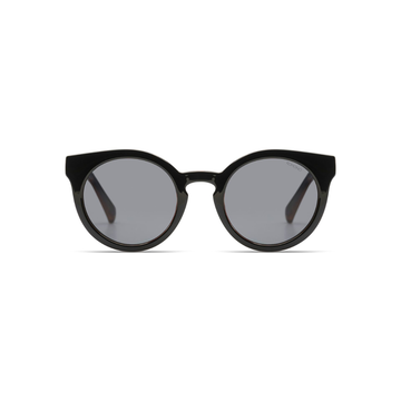 Komono Lulu - Black Tortoise - Walk by Streetart