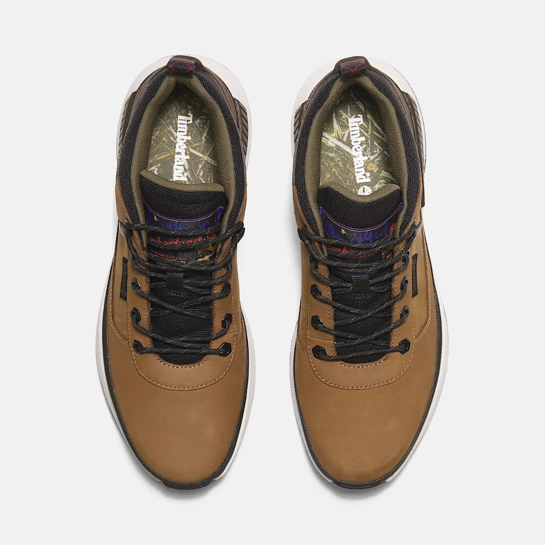 Timberland Field Trekker Low - Medium Brown Nubuck - Walk by Streetart