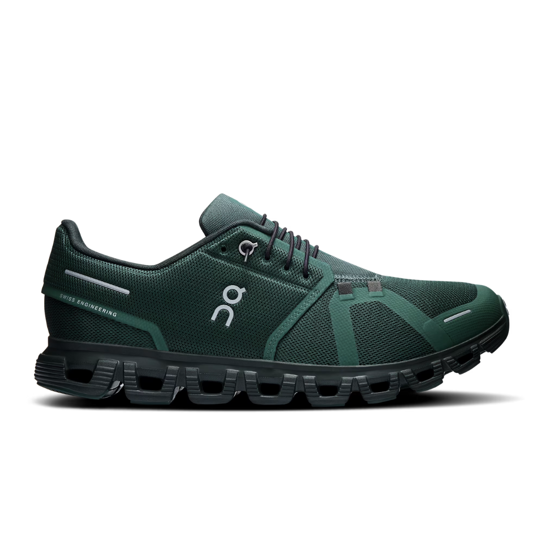 On Running Cloud 6 - Evergreen / Black - Walk by Streetart