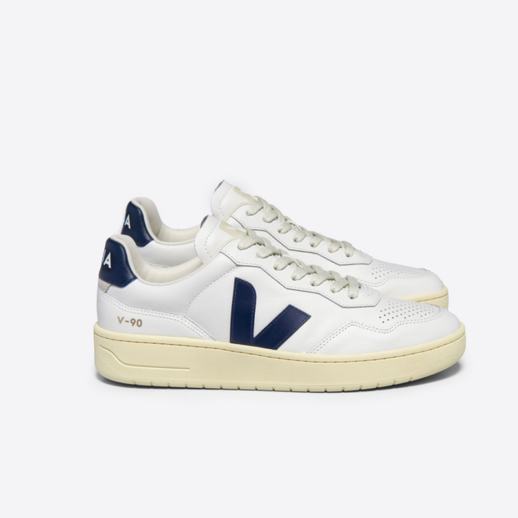 Veja V-90 - White / Nautico - Walk by Streetart