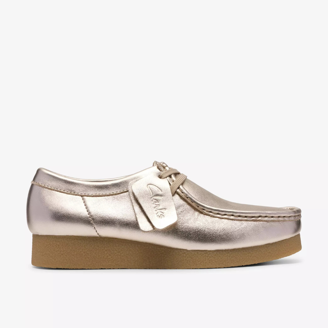 Clarks Wallabee Evo - Gold Leather - Walk by Streetart
