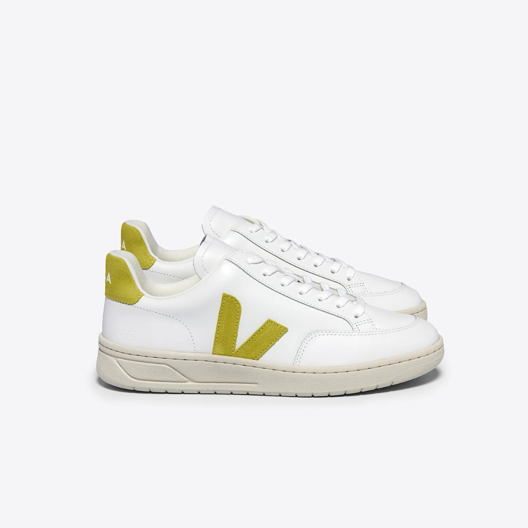 Veja V-12 Leather - Extra White / Liquor - Walk by Streetart