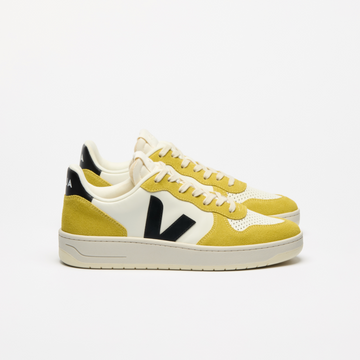 Veja V10 - Pure Black / Liquor