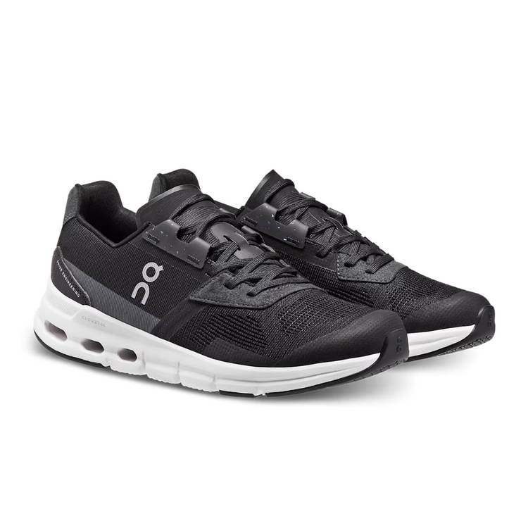 On Running Cloudrift - Black /  White - Walk by Streetart