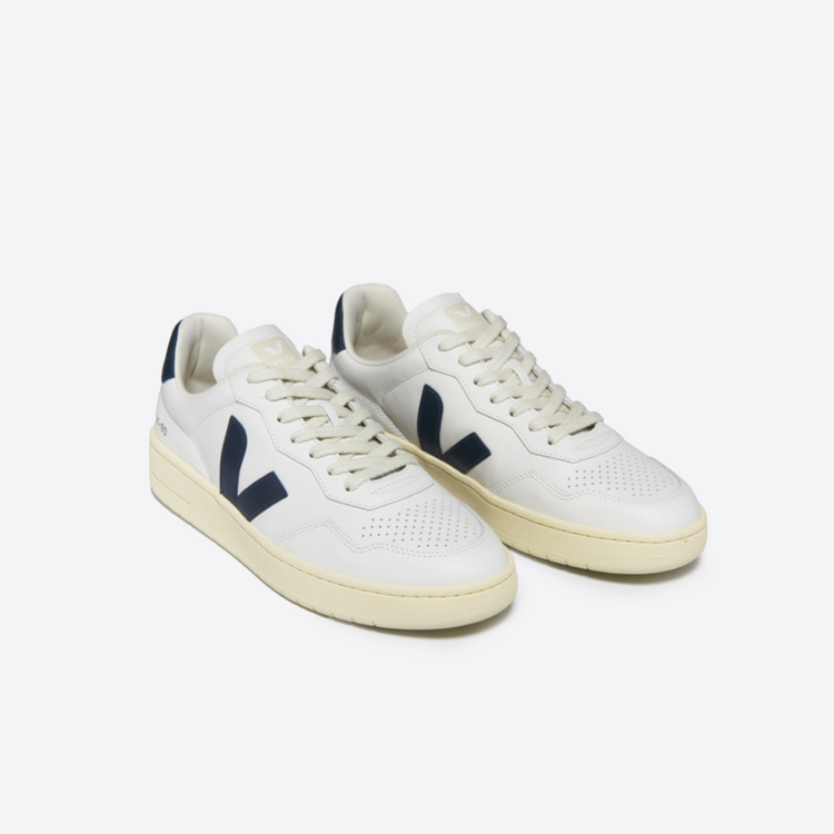 Veja V-90 - White / Nautico - Walk by Streetart