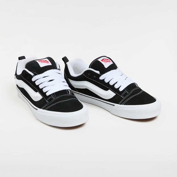 Vans Knu Skool - Black / True White - Walk by Streetart