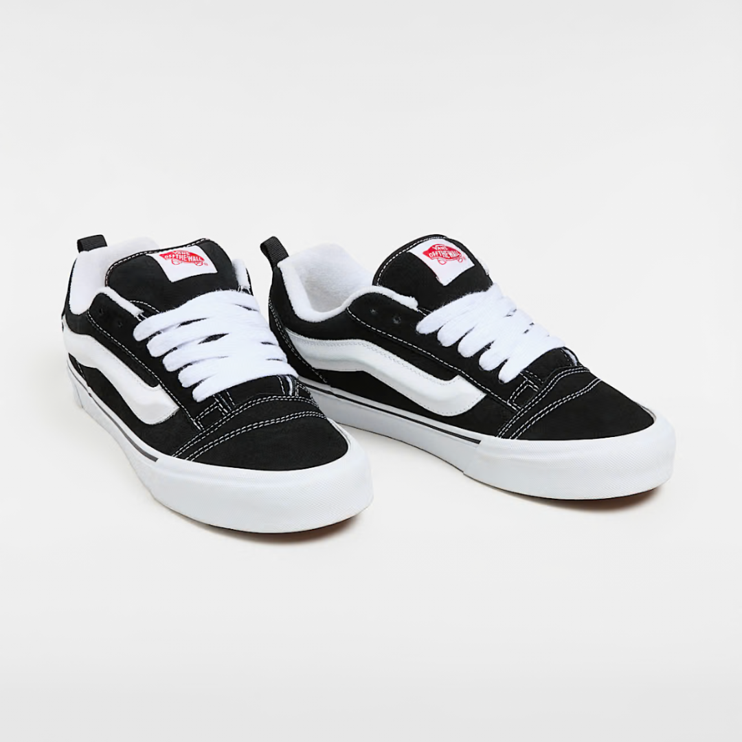 Vans Knu Skool - Black / True White - Walk by Streetart