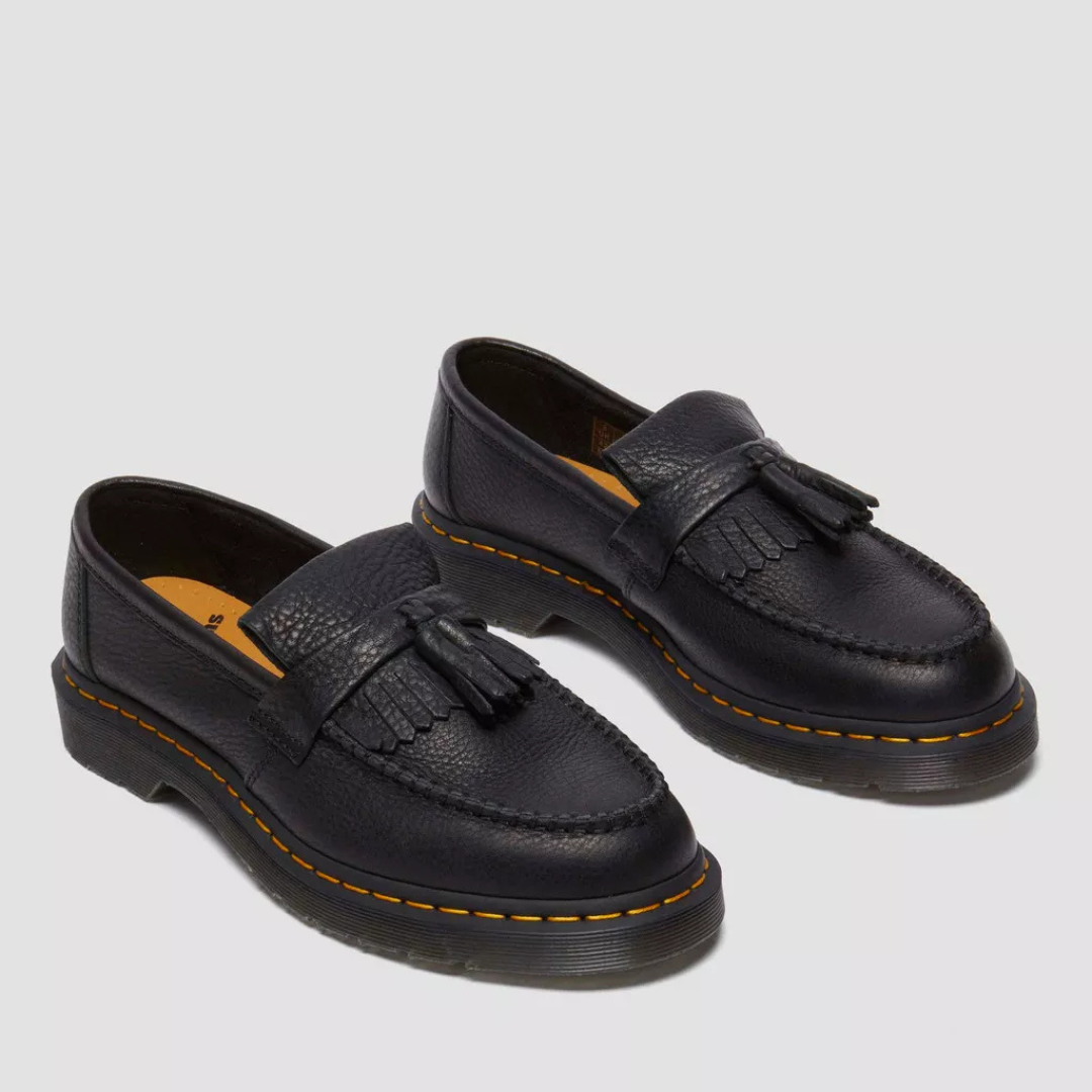 Dr.Martens Adrian Ambassador - Black - Walk by Streetart