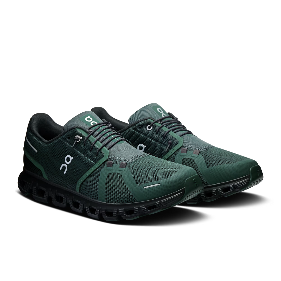 On Running Cloud 6 - Evergreen / Black - Walk by Streetart