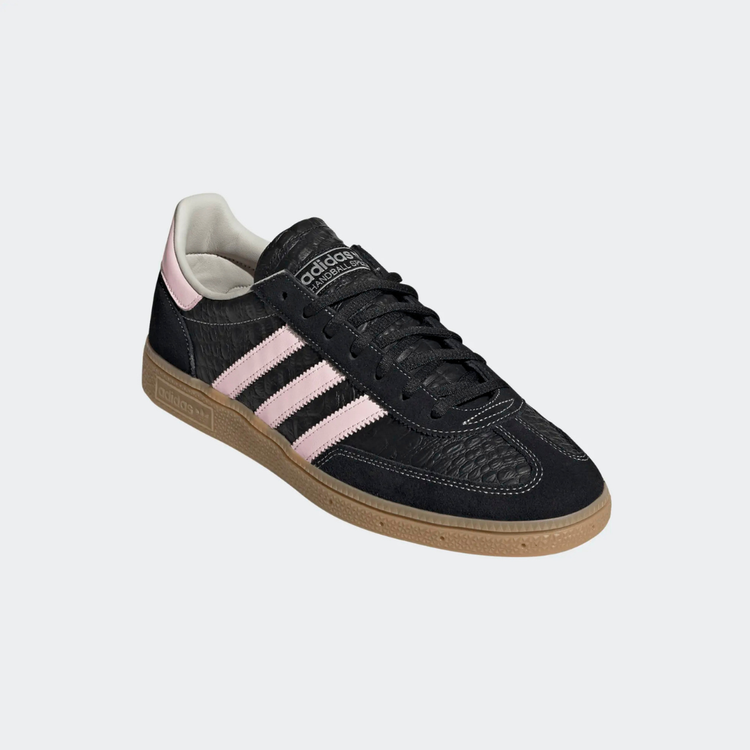 Adidas handball Spezial - Black / Light Pink / Gum - Walk by Streetart
