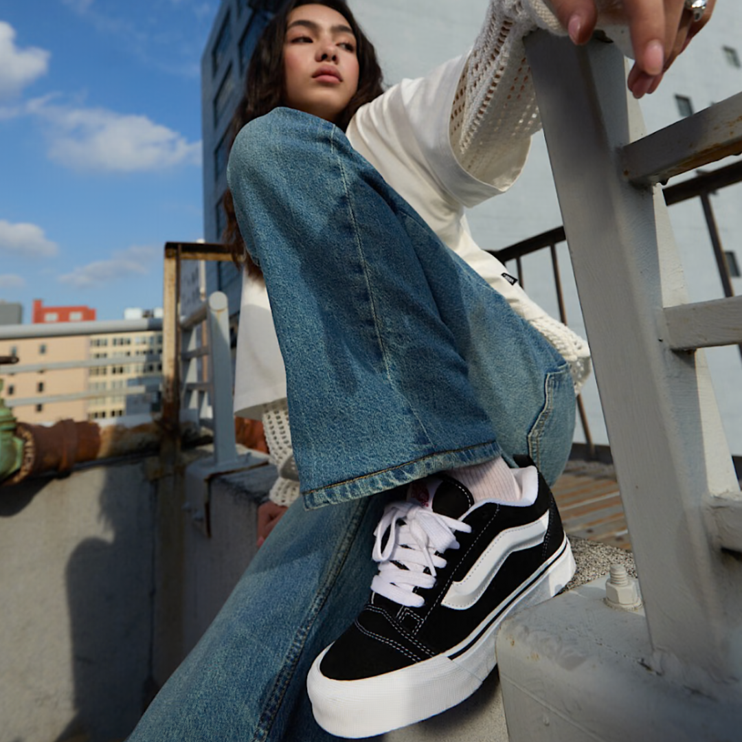 Vans Knu Stack - Black / True White