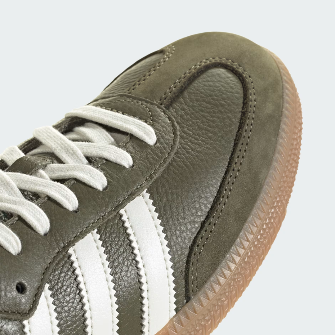 Adidas Samba - Medium Dark Khaki / Off White / Gum