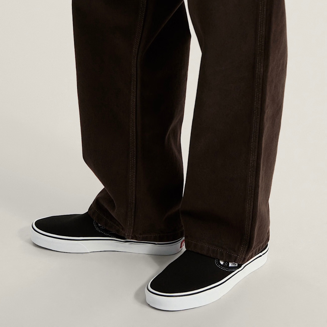 Vans Slip-On - Black / White - Walk by Streetart