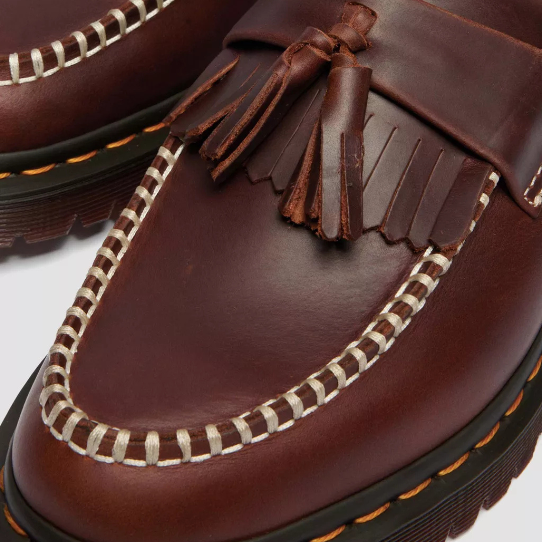 Dr.Martens Adrian Orleans - Butterscotch - Walk by Streetart
