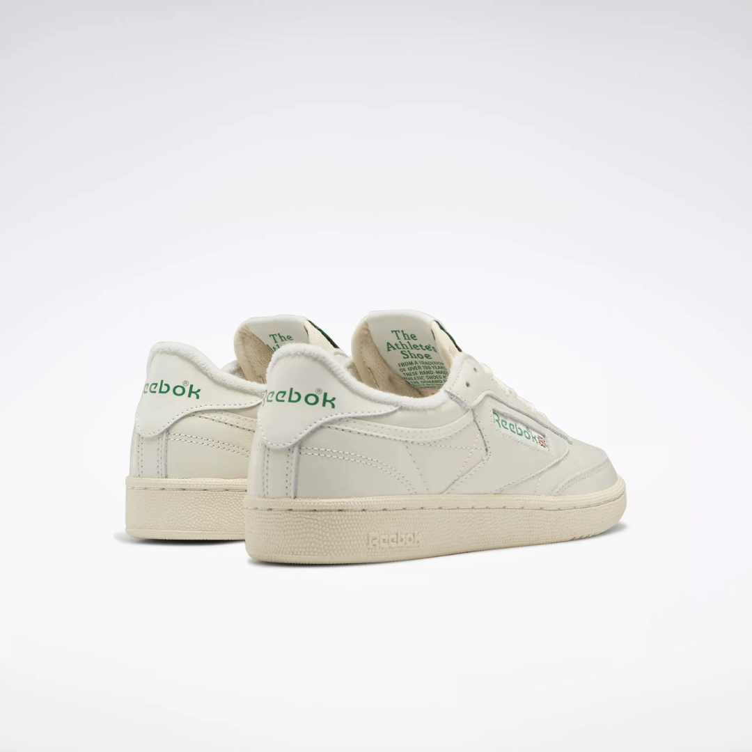 Reebok Club C 85 Vintage - Chalk / Alabaster / Glen Green - Walk by Streetart
