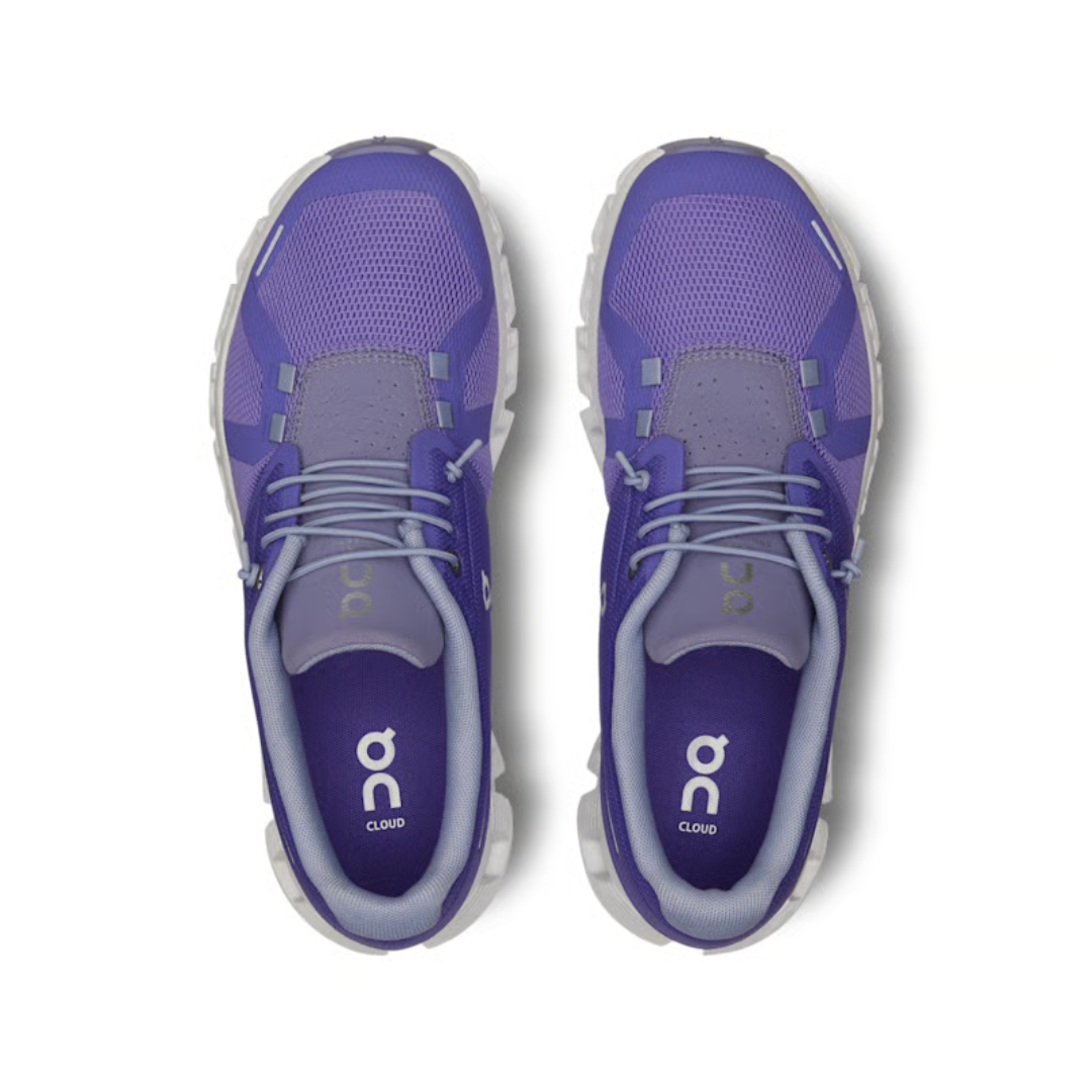 On Running Cloud 5 - Blueberry / Feather