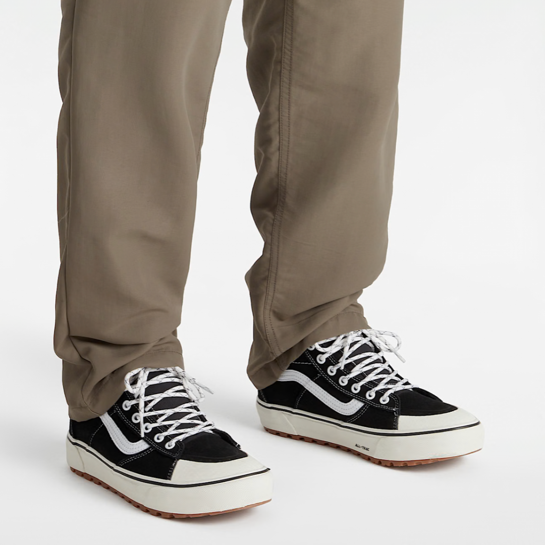 Vans Sk8 Hi Mte - Black / True White - Walk by Streetart