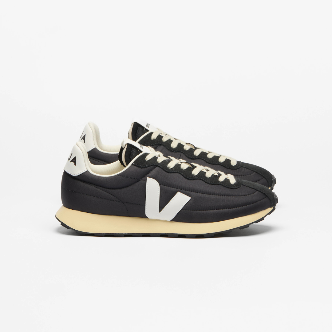 Veja Belem Nylon - Black / White