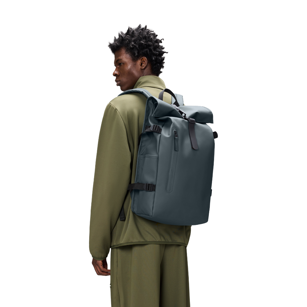 Rains Rolltop Rucksack Large - Lagoon - Walk by Streetart