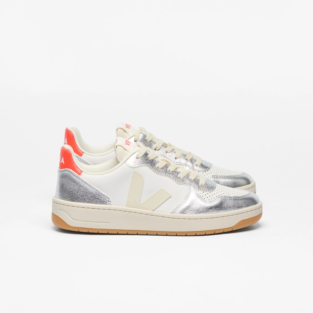 Veja V-10 - Leather White / Pierre / Silver