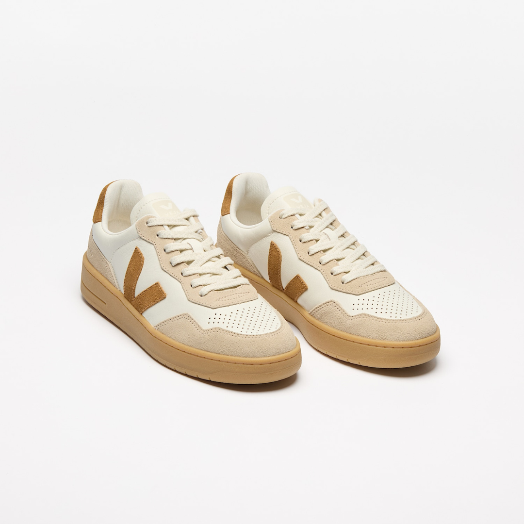 Veja V-90 - Pure Camel / Almond Naturel