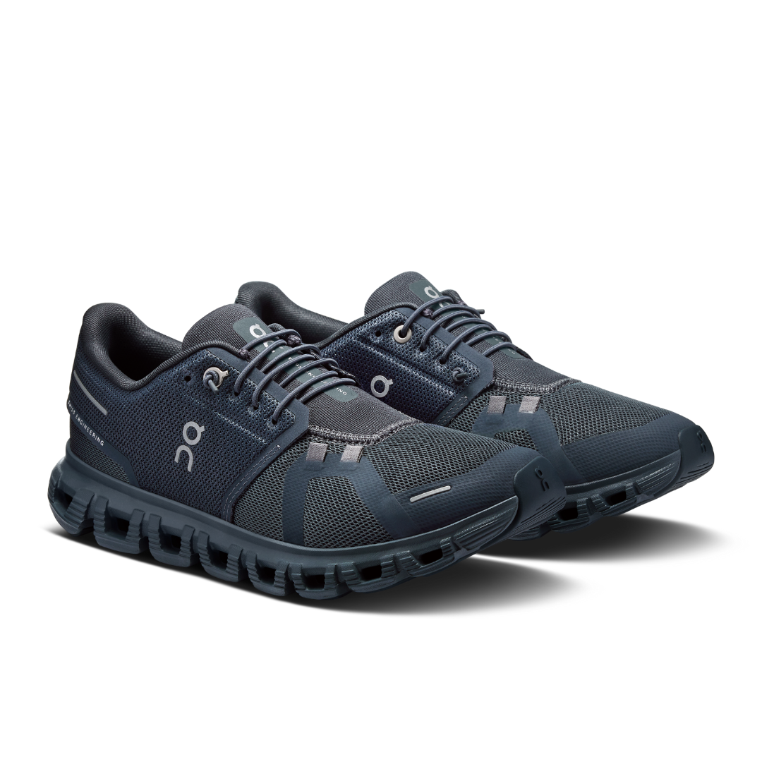 On Running Cloud 6 - Navy / Stone - Walk by Streetart