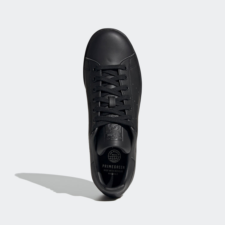 Adidas Stan Smith - Black / Black / Black - Walk by Streetart