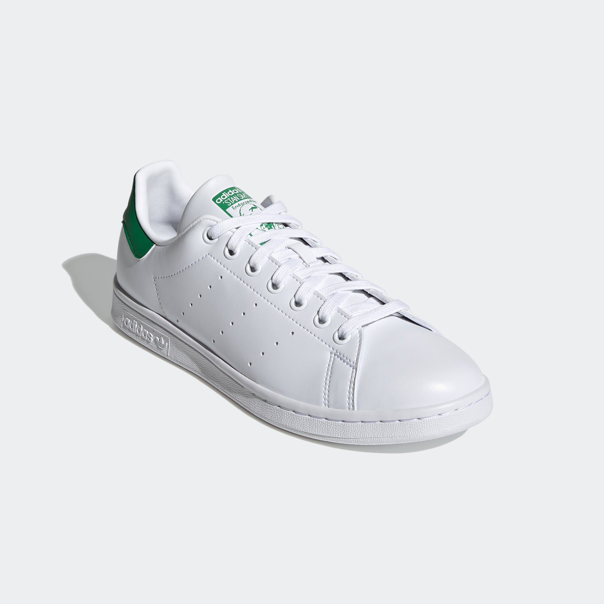 Adidas Stan Smith - Cloud White / Cloud White / Green - Walk by Streetart