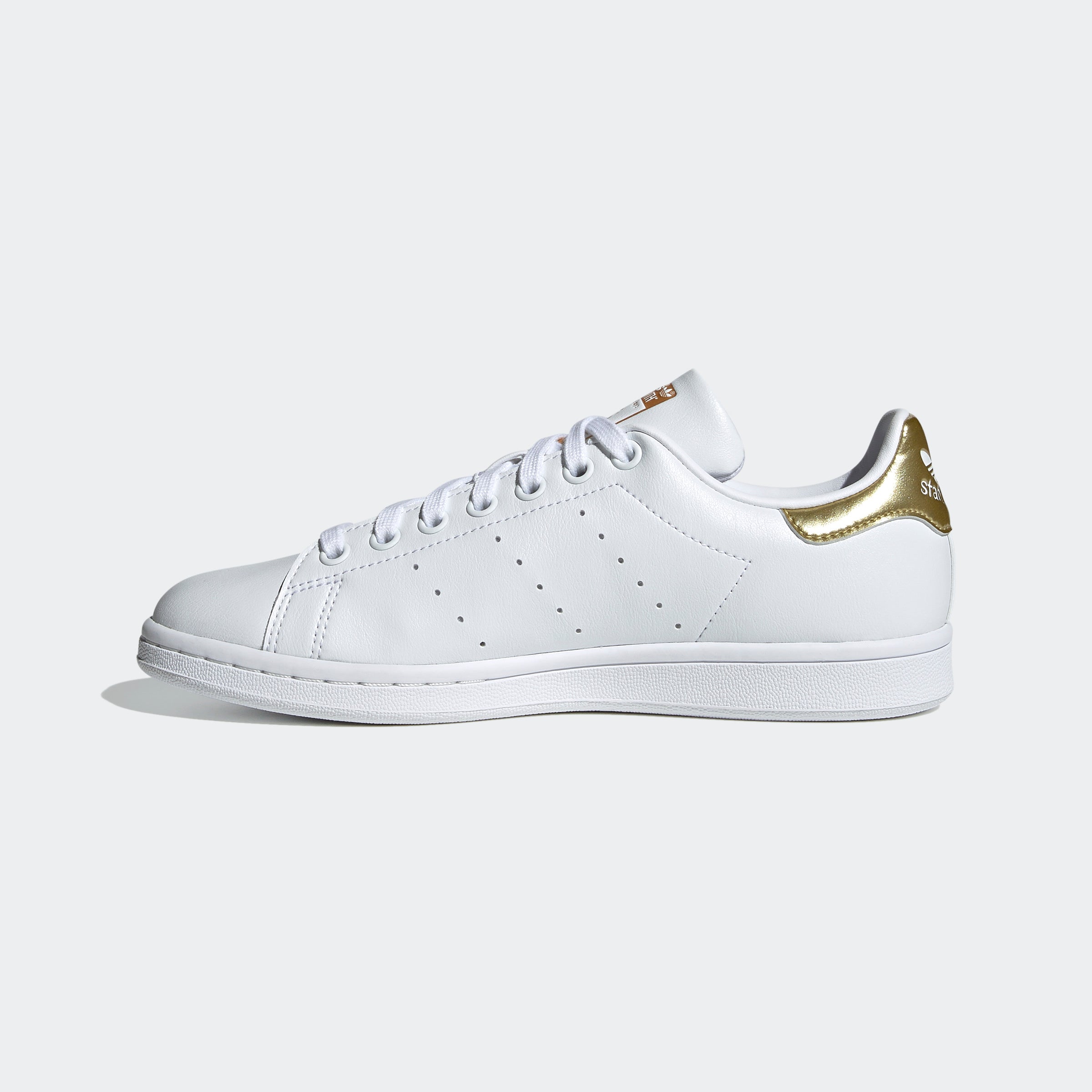Adidas Stan Smith -  White / White / Gold - Walk by Streetart