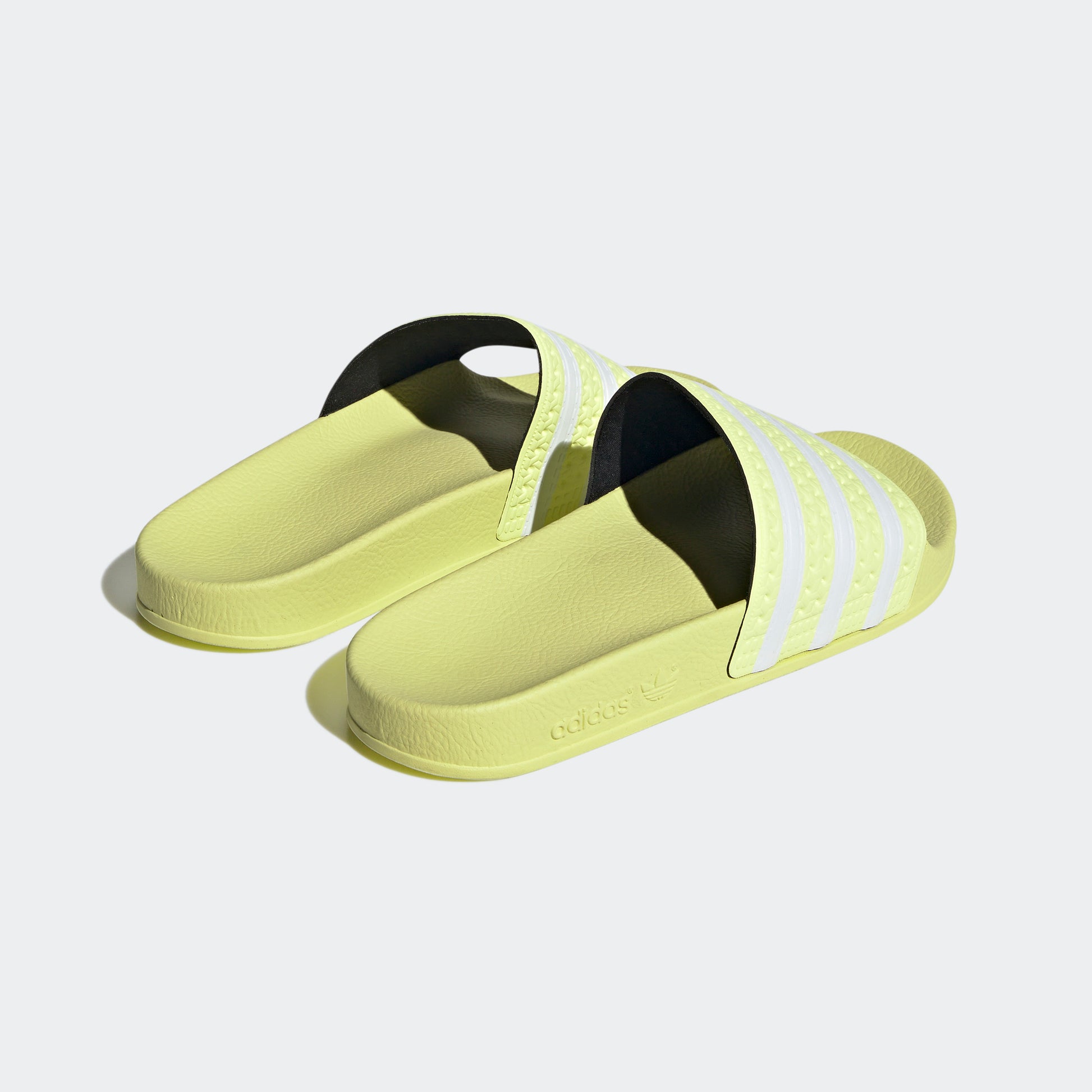 Adidas Adilette - Jaubat / Ftwbla / Jaubat - Walk by Streetart
